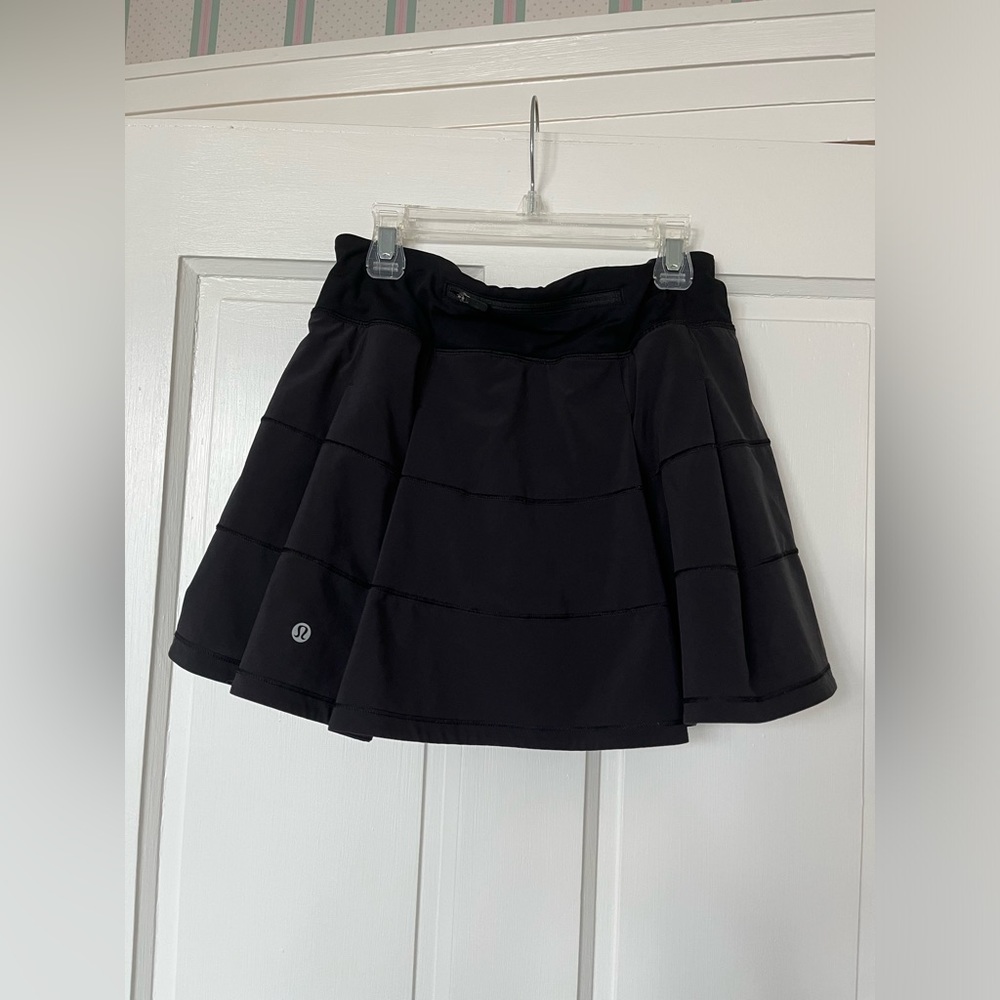 Lululemon Tennis Skirt- 6 tall